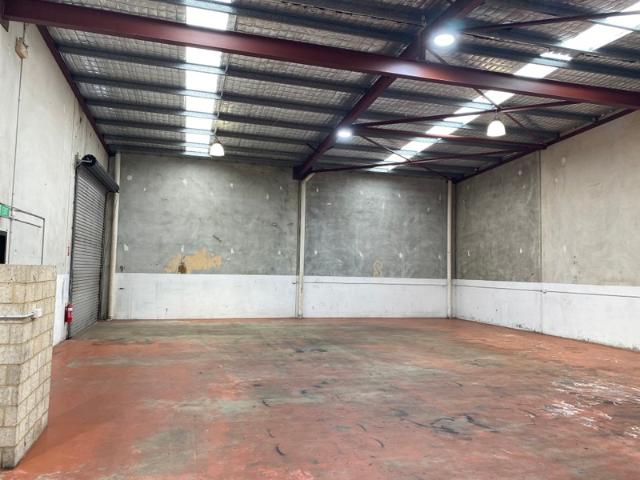 Warehouse for rent in Bibra Lake, Western Australia