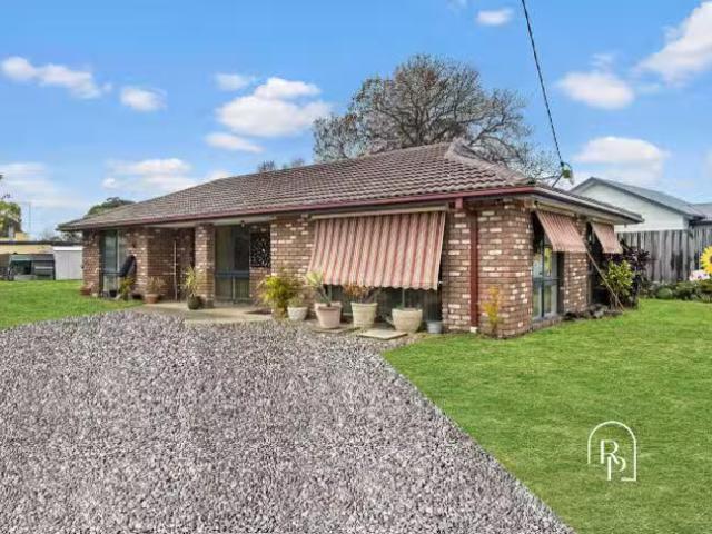 House for rent in Camerons Creek, Victoria