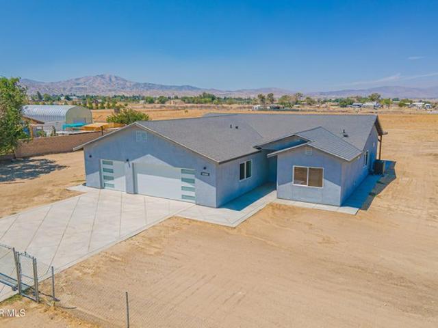 House for sale in Littlerock, California