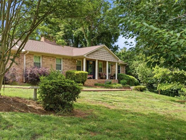 House for sale in Pfafftown, North Carolina