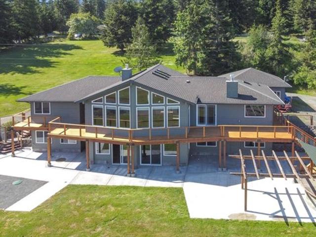 House for sale in Port Angeles, Washington