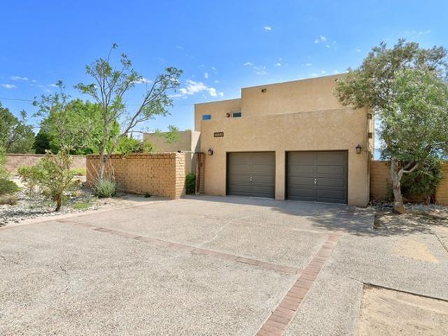 House for sale in New Mexico