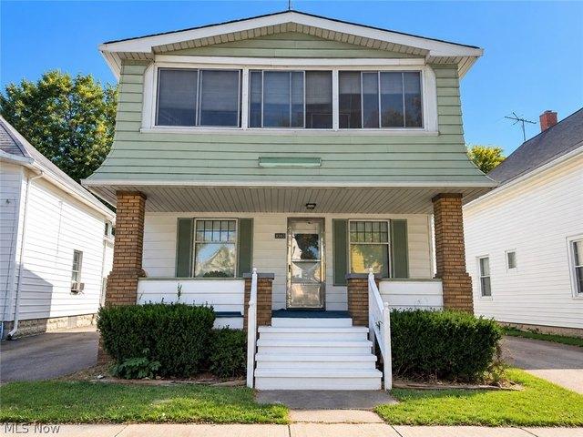 House for sale in Detroit-Shoreway, Cleveland