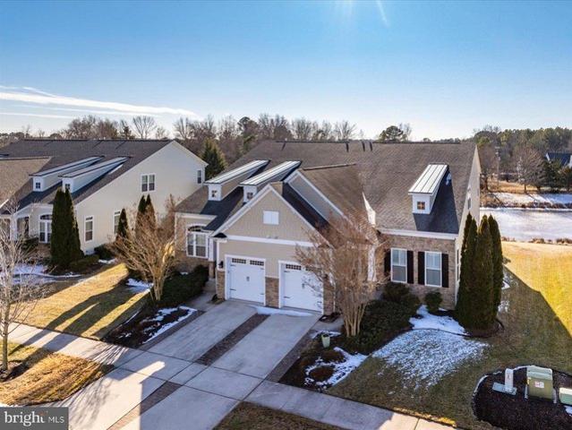 Townhouse for sale in Delaware