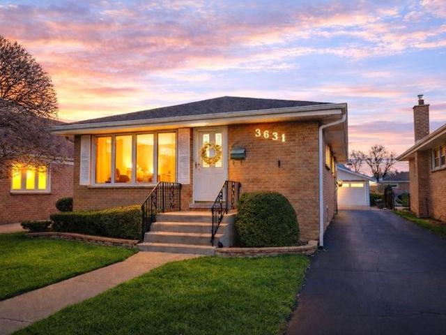 House for sale in Franklin Park, Illinois