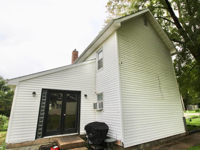 House for sale in Mooar, Keokuk