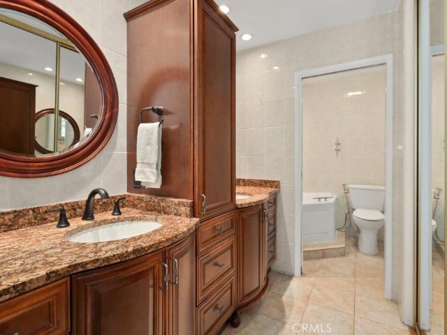 Townhouse for sale in Huntington Beach, California