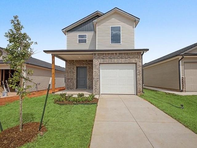 House for sale in Mustang, Oklahoma
