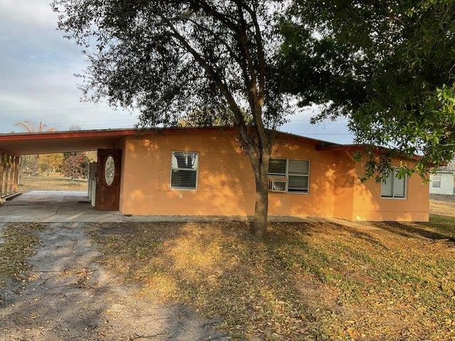 House for sale in Okeechobee, Florida
