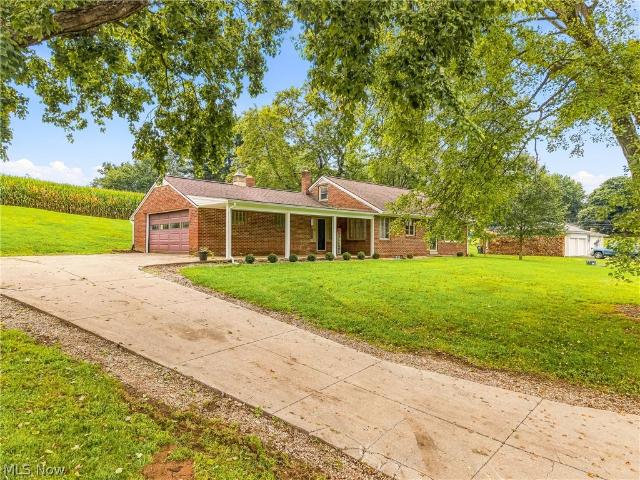 House for sale in Dover, Tuscarawas County
