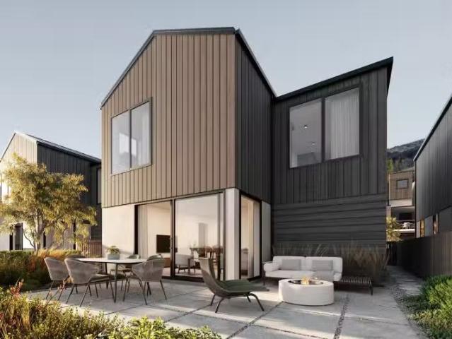 House for sale in Otakou