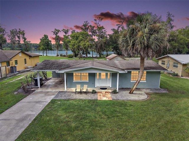 House for sale in Eustis, Lake County