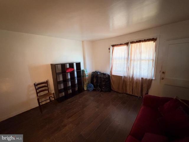 Townhouse for sale in Dolfield, Baltimore