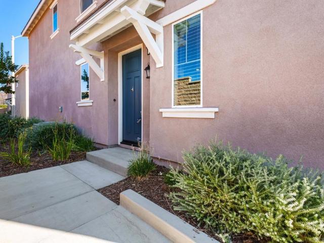 Townhouse for sale in Lennar at Horizon Place, Wildomar