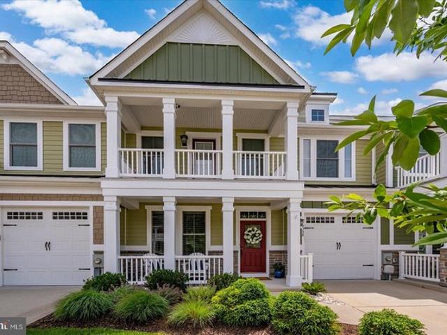 Townhouse for sale in Delaware