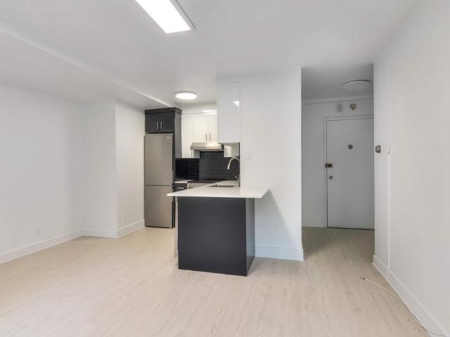 Apartment for rent in St. Leonard's, Quebec