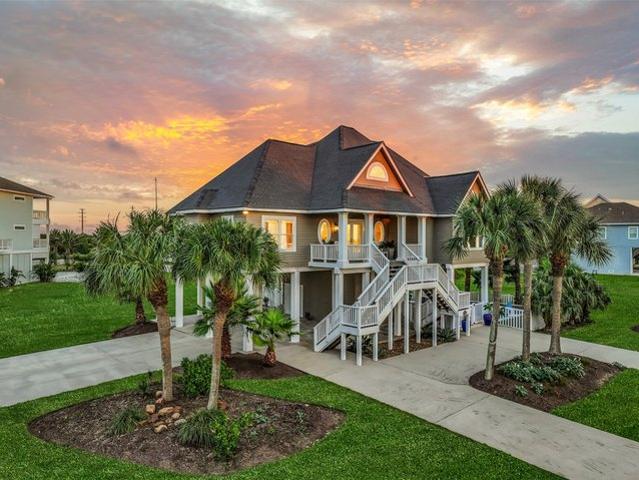 House for sale in Galveston, Galveston County