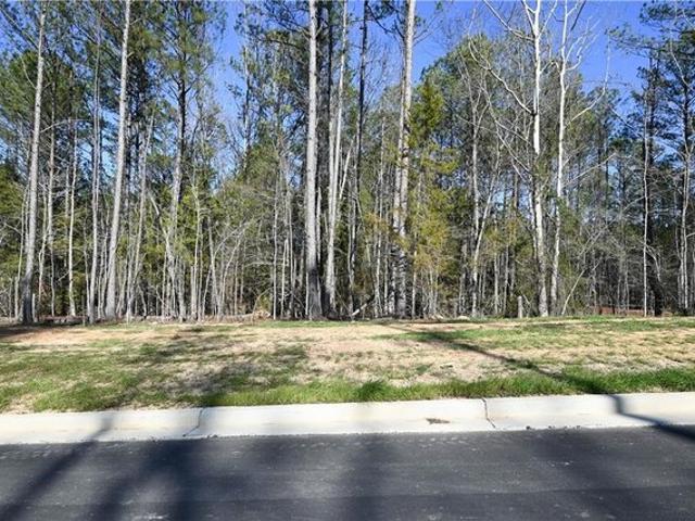 Land for sale in Auburn, Alabama