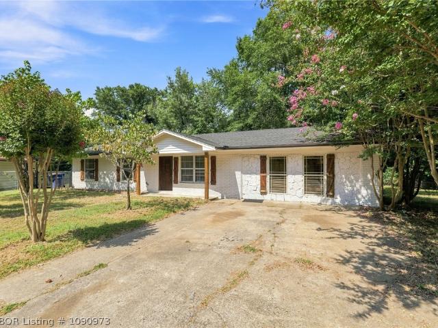 House for sale in Ark