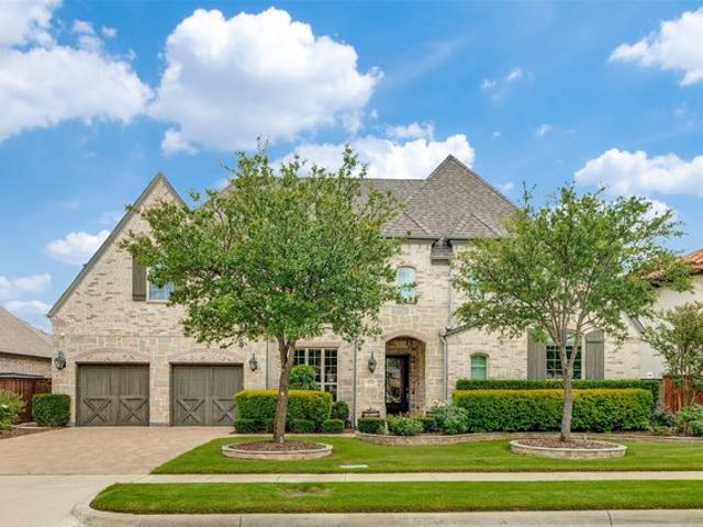 House for sale in Denton, Texas