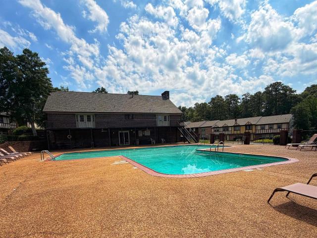 Condo for sale in Hoover, Alabama