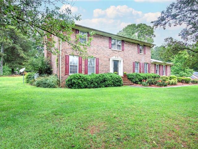 House for sale in Paulding, Georgia