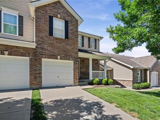 Townhouse for sale in Kansas City, Missouri