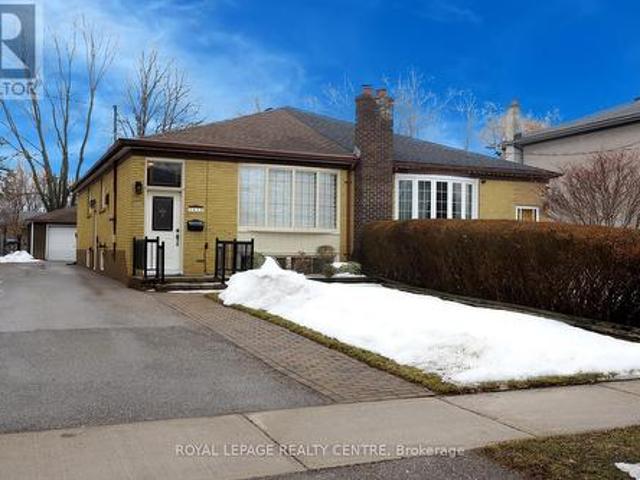 House for sale in Mississauga, Ontario