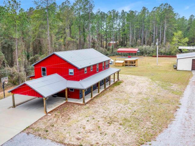 House for sale in Stapleton, Alabama