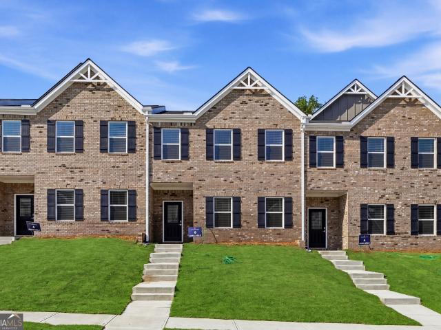 Townhouse for sale in Snellville, Georgia