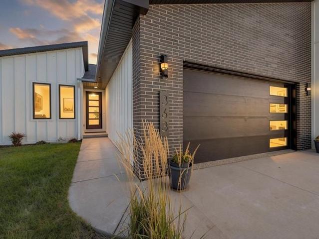 House for sale in Ashwaubenon, Brown County