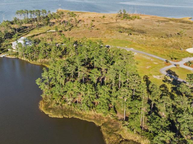 Land for sale in Oriental, North Carolina