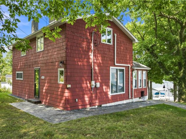 House for sale in Benton Center, Town of Benton