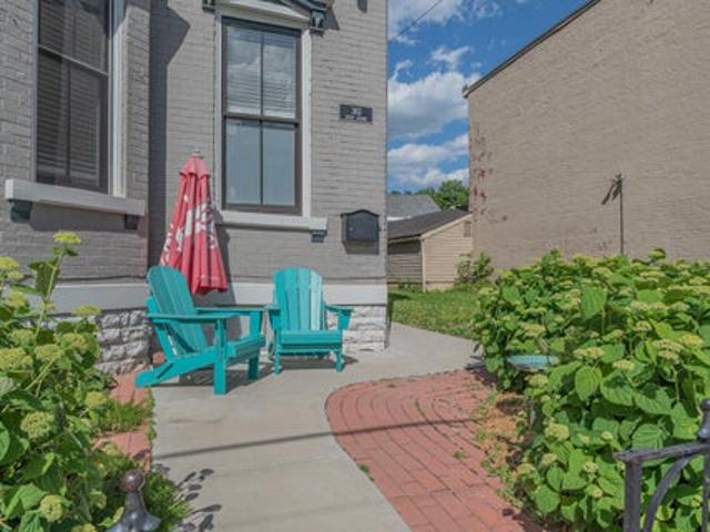 Townhouse for sale in Campbell, Kentucky