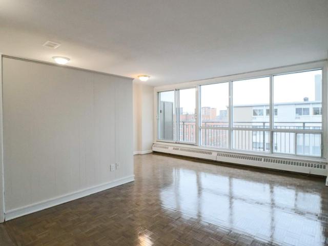 Apartment for rent in Mulhurst Bay, Ontario