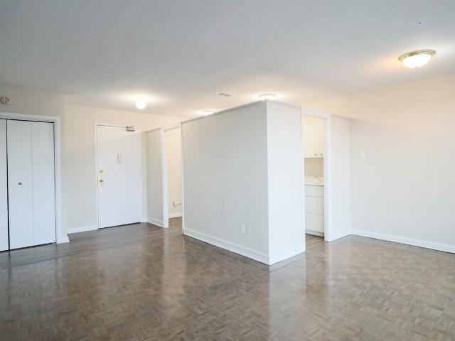 Apartment for rent in Mulhurst Bay, Ontario