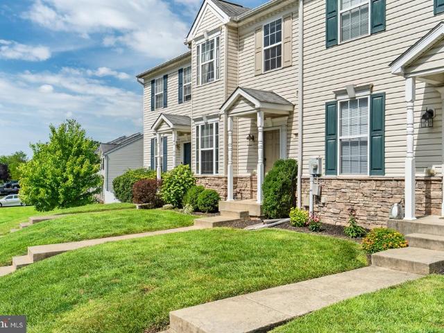 Townhouse for sale in Emigsville, Manchester Township