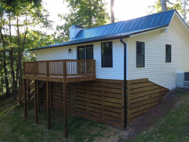 House for sale in Guntersville, Alabama