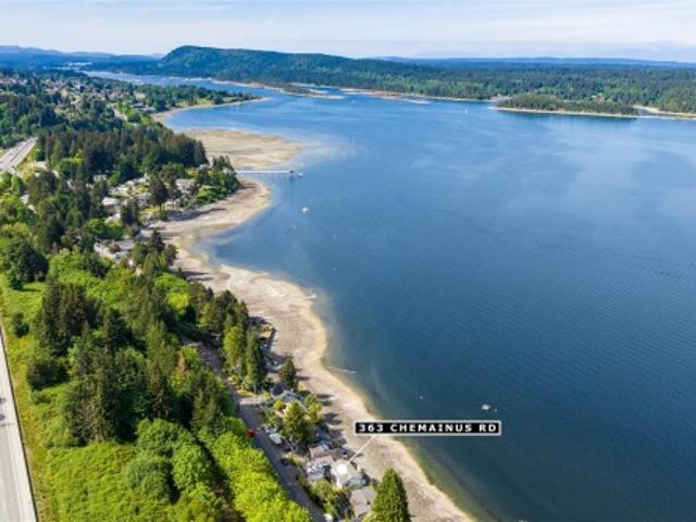 House for sale in Ladysmith, British Columbia