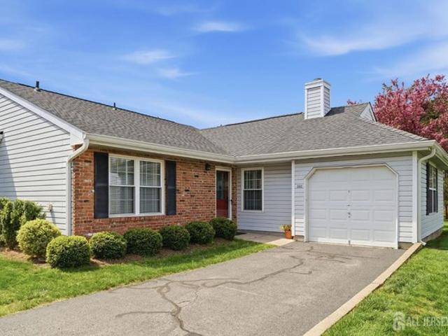 Condo for sale in Franklin, New Jersey