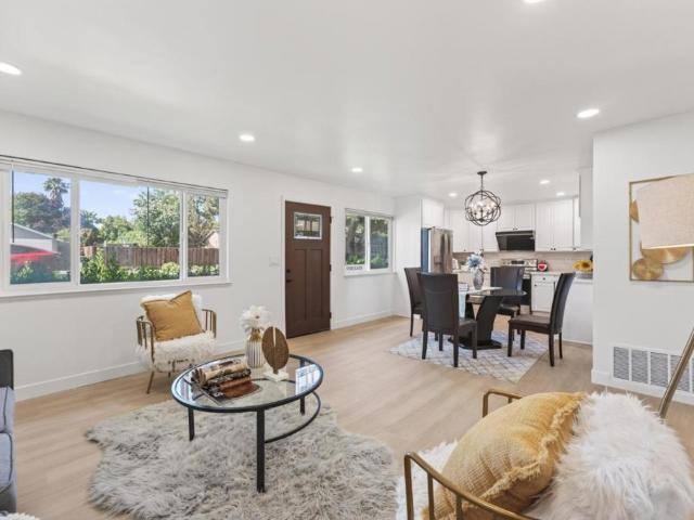 Condo for sale in Campbell, California