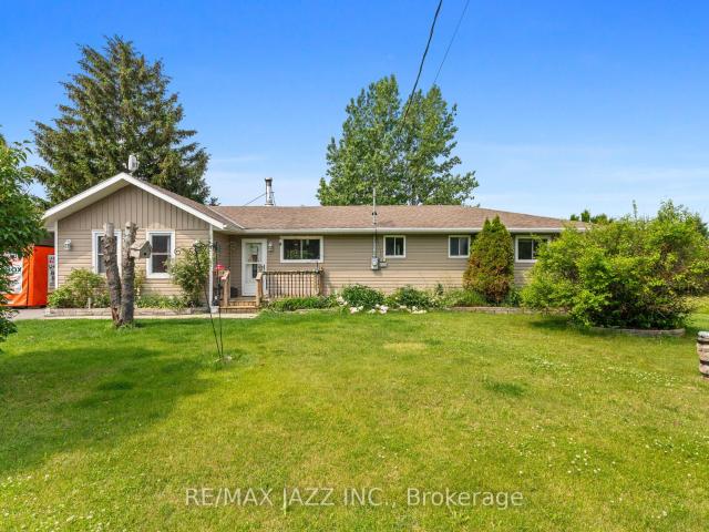 Farm for sale in Stone Mills, Ontario