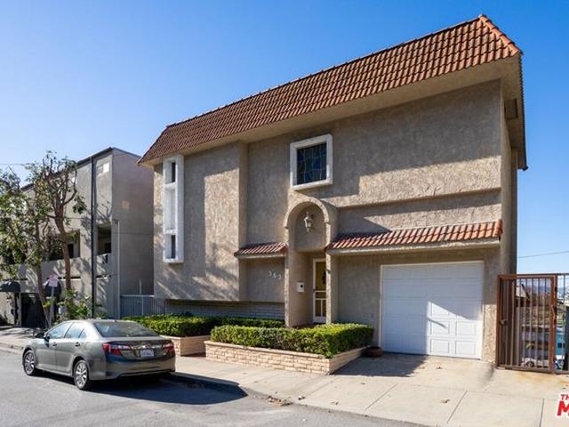 House for sale in Canoga Park, California