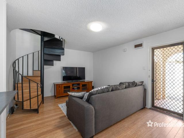 House for rent in Inglewood, City of Stirling