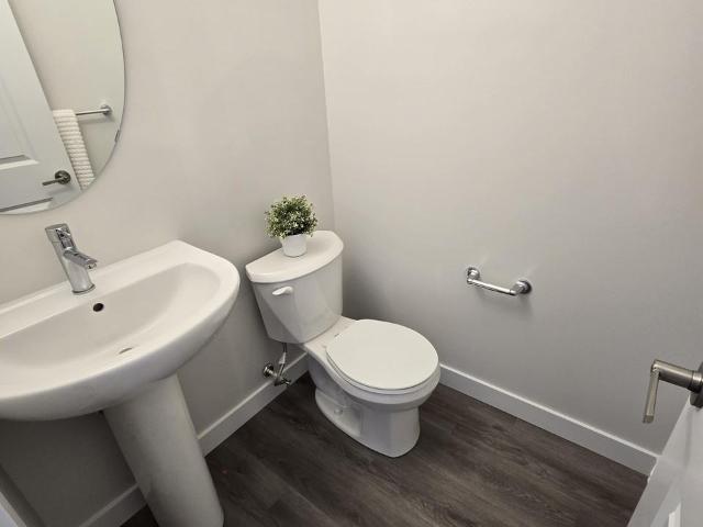 House for rent in Wedgewood, Alberta