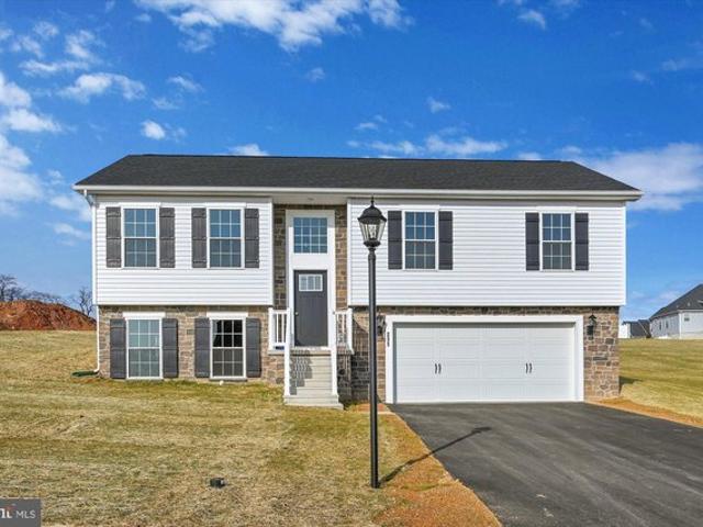 House for sale in Dover, Pennsylvania