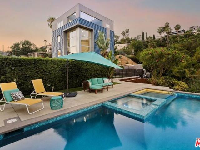 House for sale in Canoga Park, California