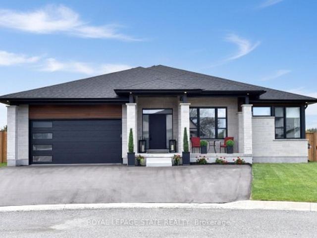 House for sale in Niagara, Ontario