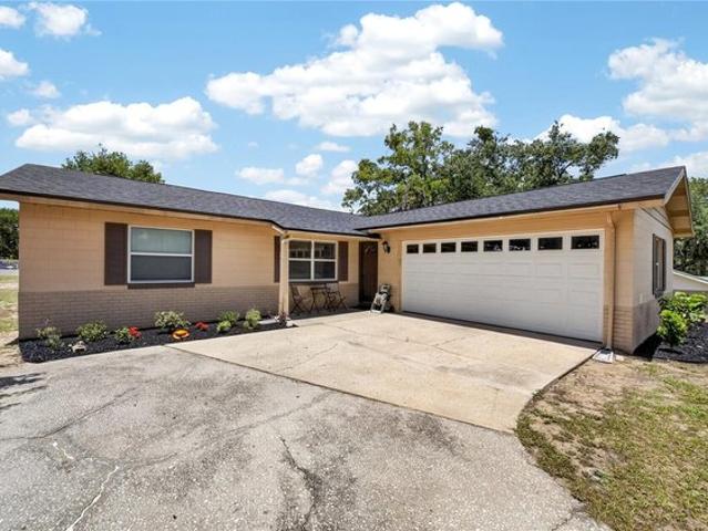 House for sale in Fruitland Park, Florida