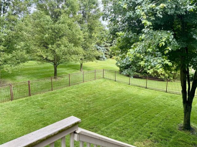 Condo for sale in Grass Lake